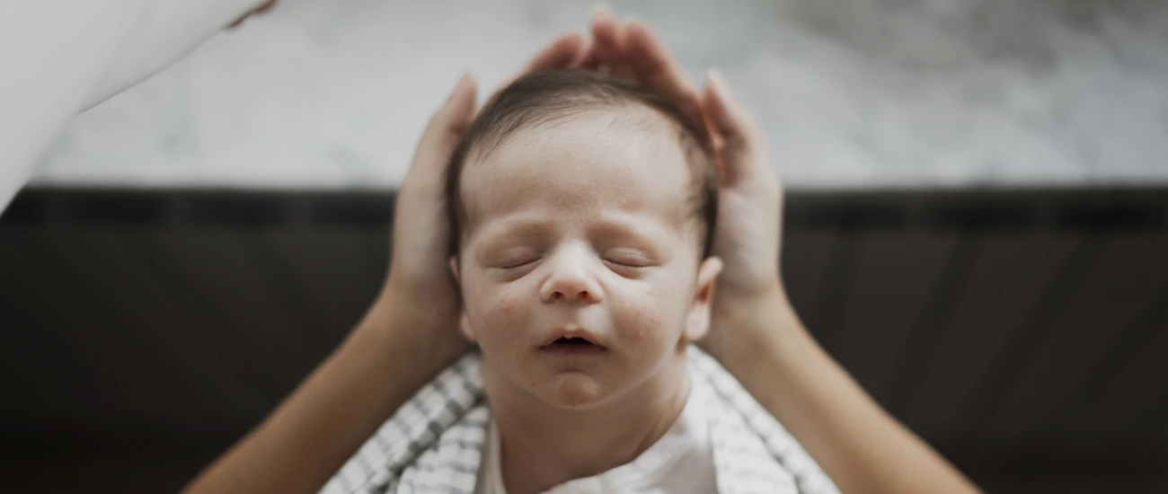 Yenidoğan Bebeklerin Göz Temizliğinde Dikkat Edilmesi Gerekenler
